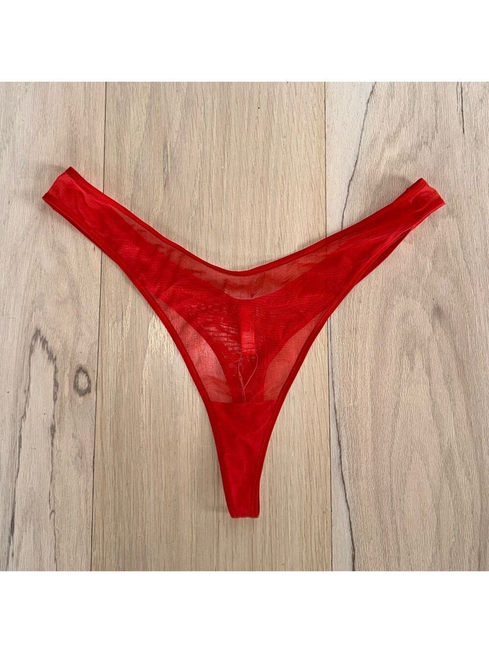 SKIMS Red Thong Size 4X NWT
